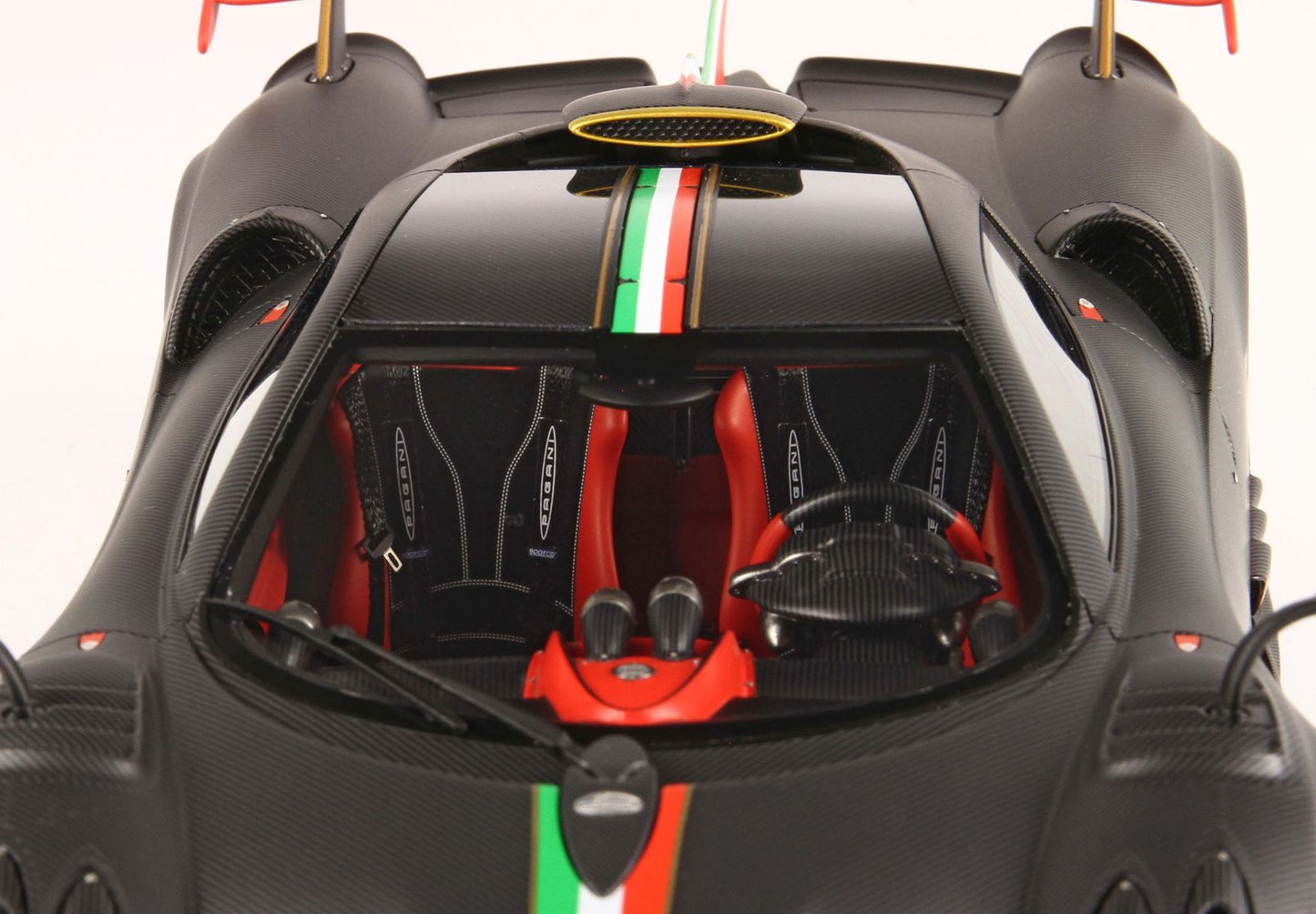BBR Model 1:18 - Pagani Imola 2020 Full Carbon Fibre