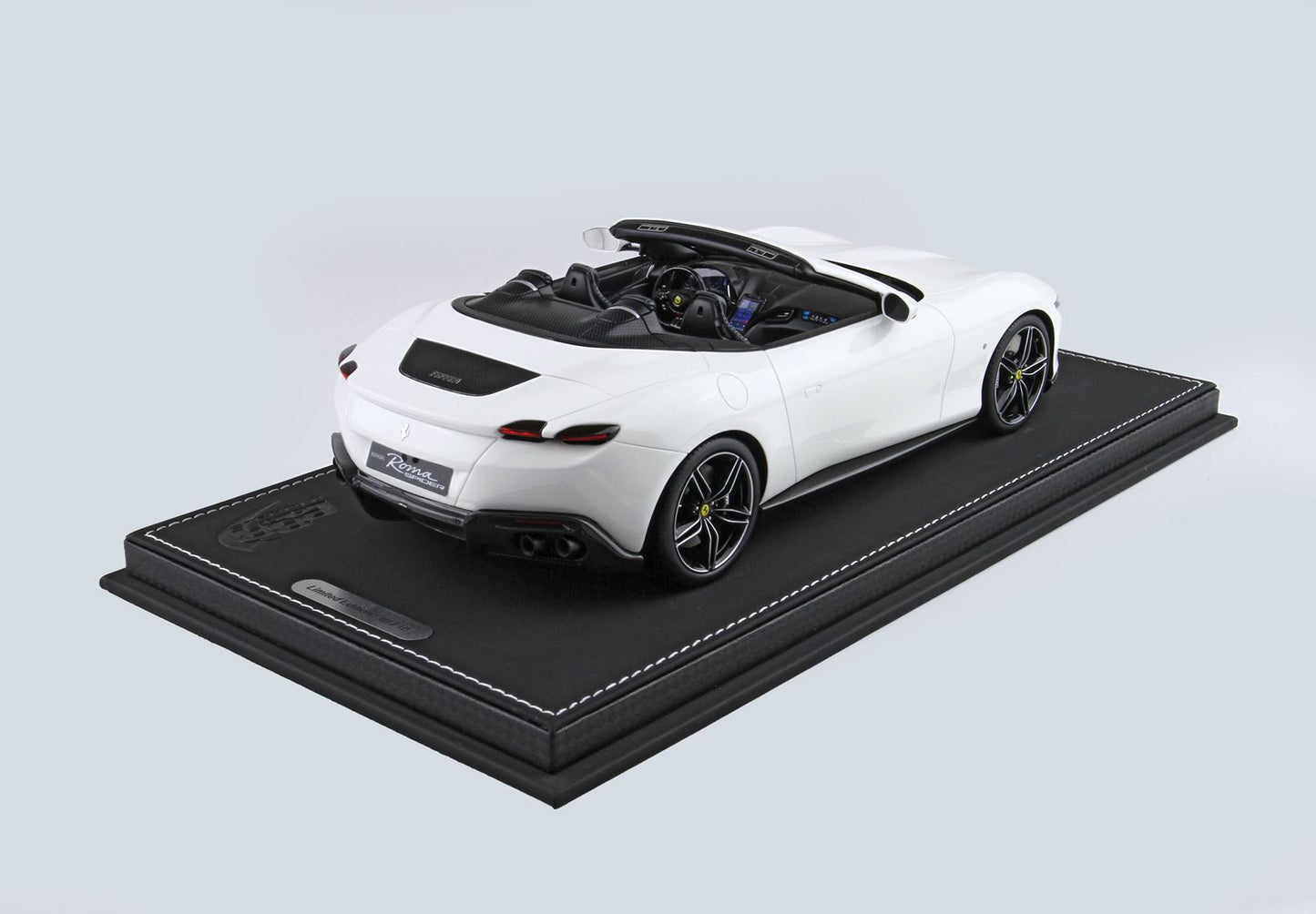 BBR Model 1:18 - Ferrari Roma Spider Open Roof Cervino White Forged Diamond Polished Rims
