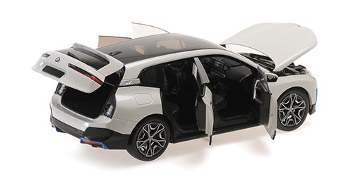 Minichamps 1:18 - BMW iX 2022 WHITE METALLIC