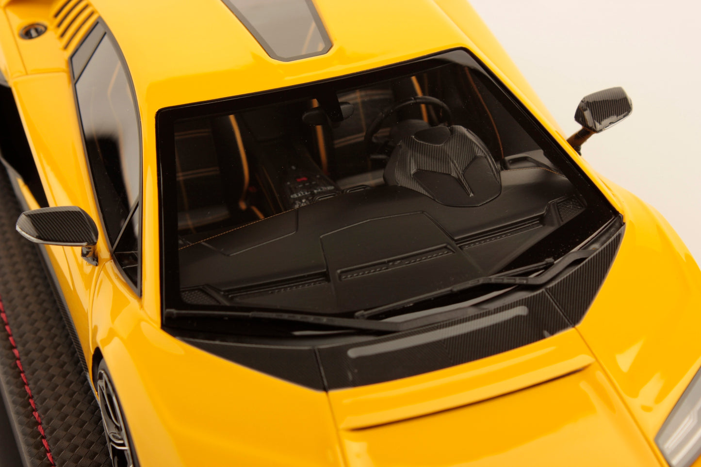 MR Collection Model - LAMBORGHINI COUNTACH LPI 800-4 1:18