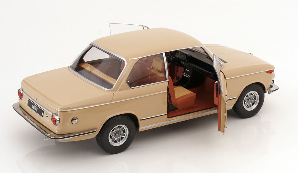 KK-Scale 1:12 - BMW 1602 1.Serie 1971 Beige