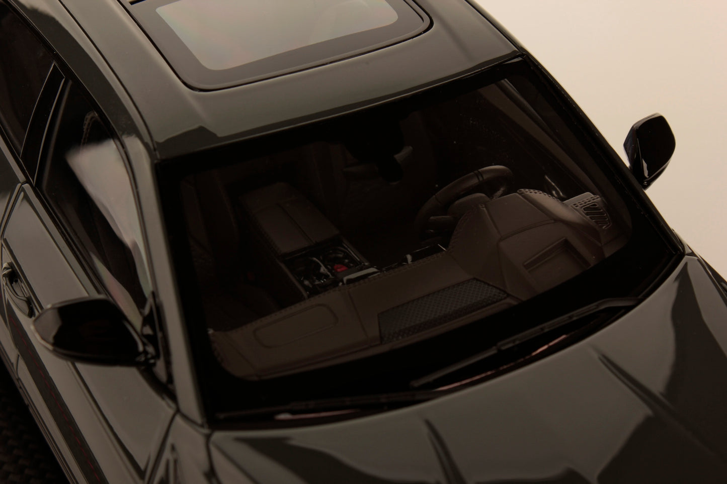MR Collection Model - LAMBORGHINI URUS S 1:18