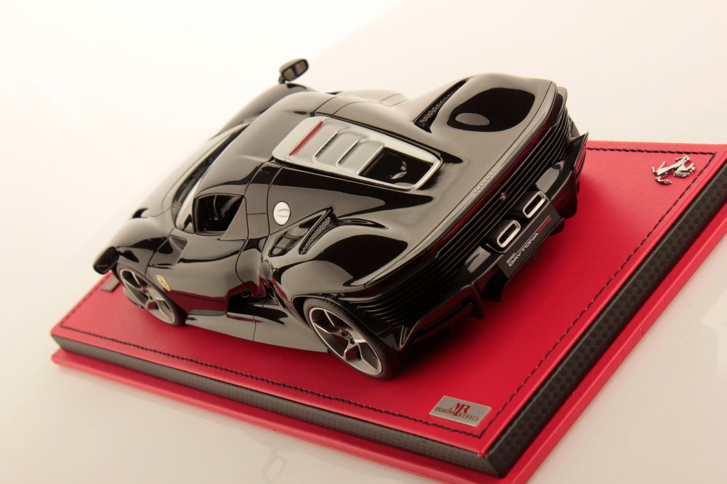 MR Collection Model - FERRARI DAYTONA SP3 1:18