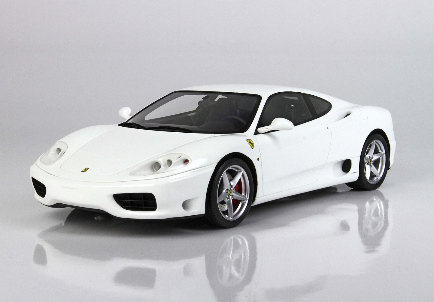 BBR Model 1:18 - Ferrari 360 Modena - Manual Gear Transmission Gloss Awus White