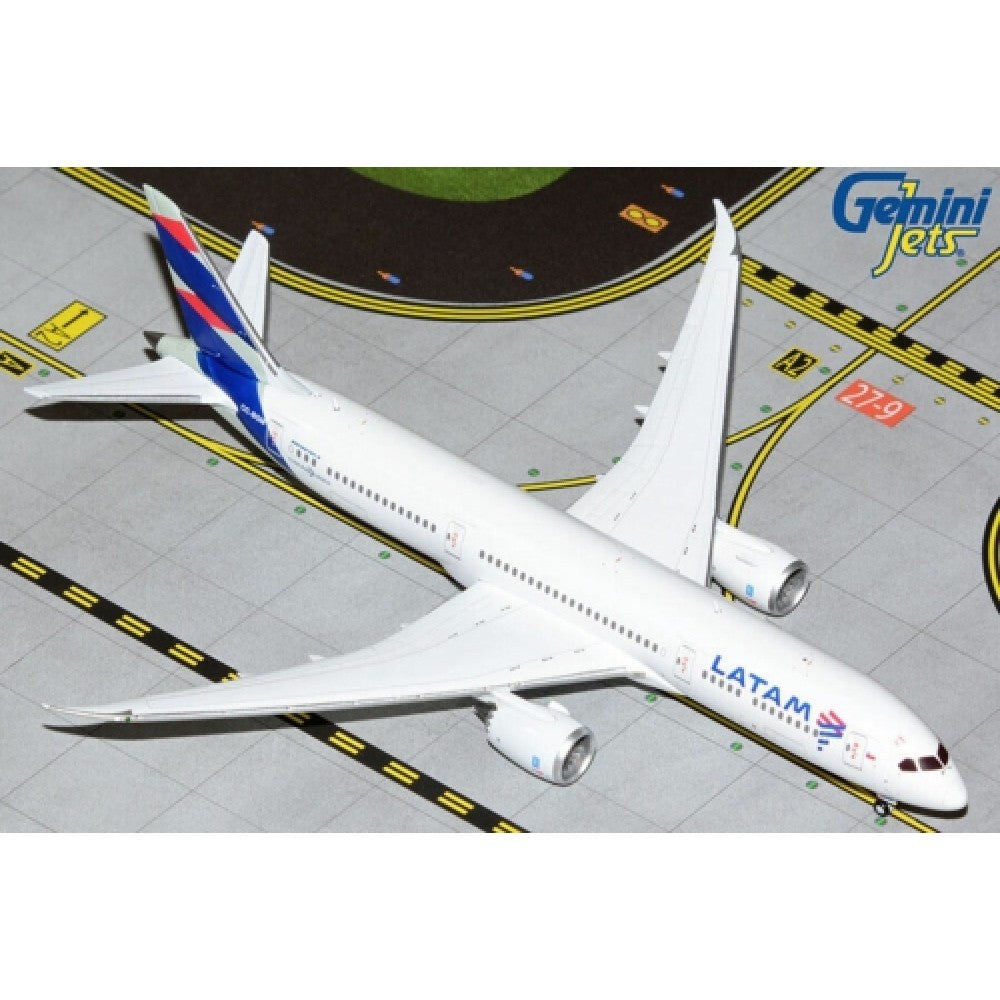 GeminiJets 1:400 - LATAM AIRLINES B787-9