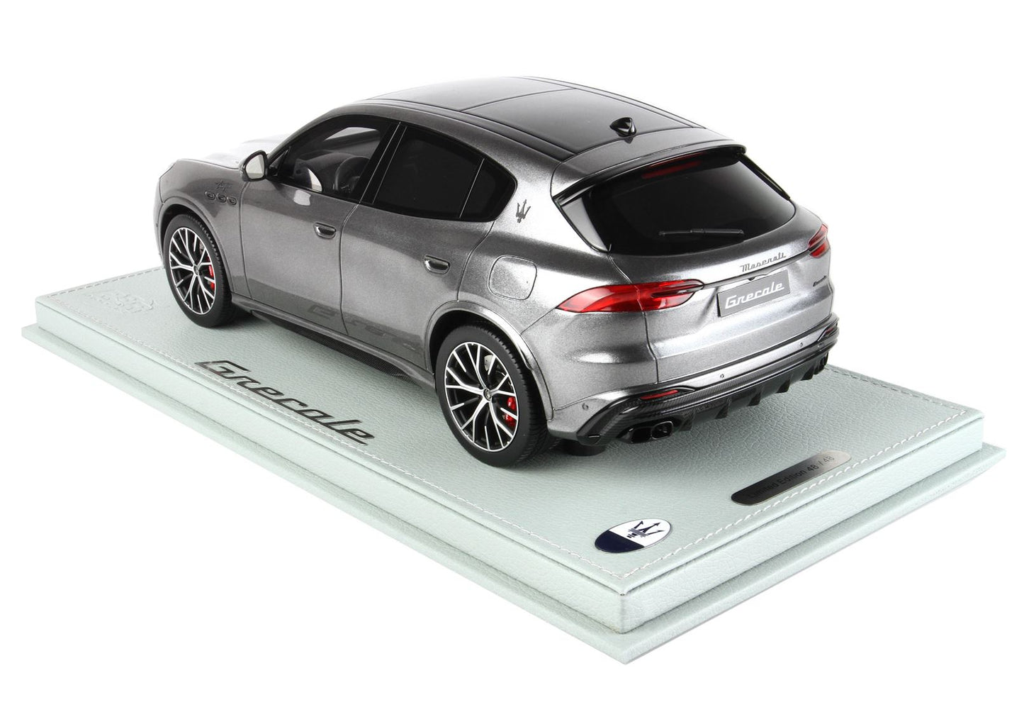 BBR Model 1:18 - Maserati Grecale Trofeo Grigio Lava