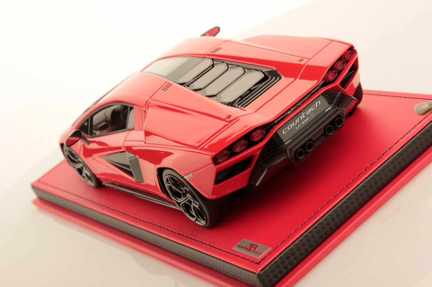 MR Collection Model - LAMBORGHINI COUNTACH LPI 800-4 1:18