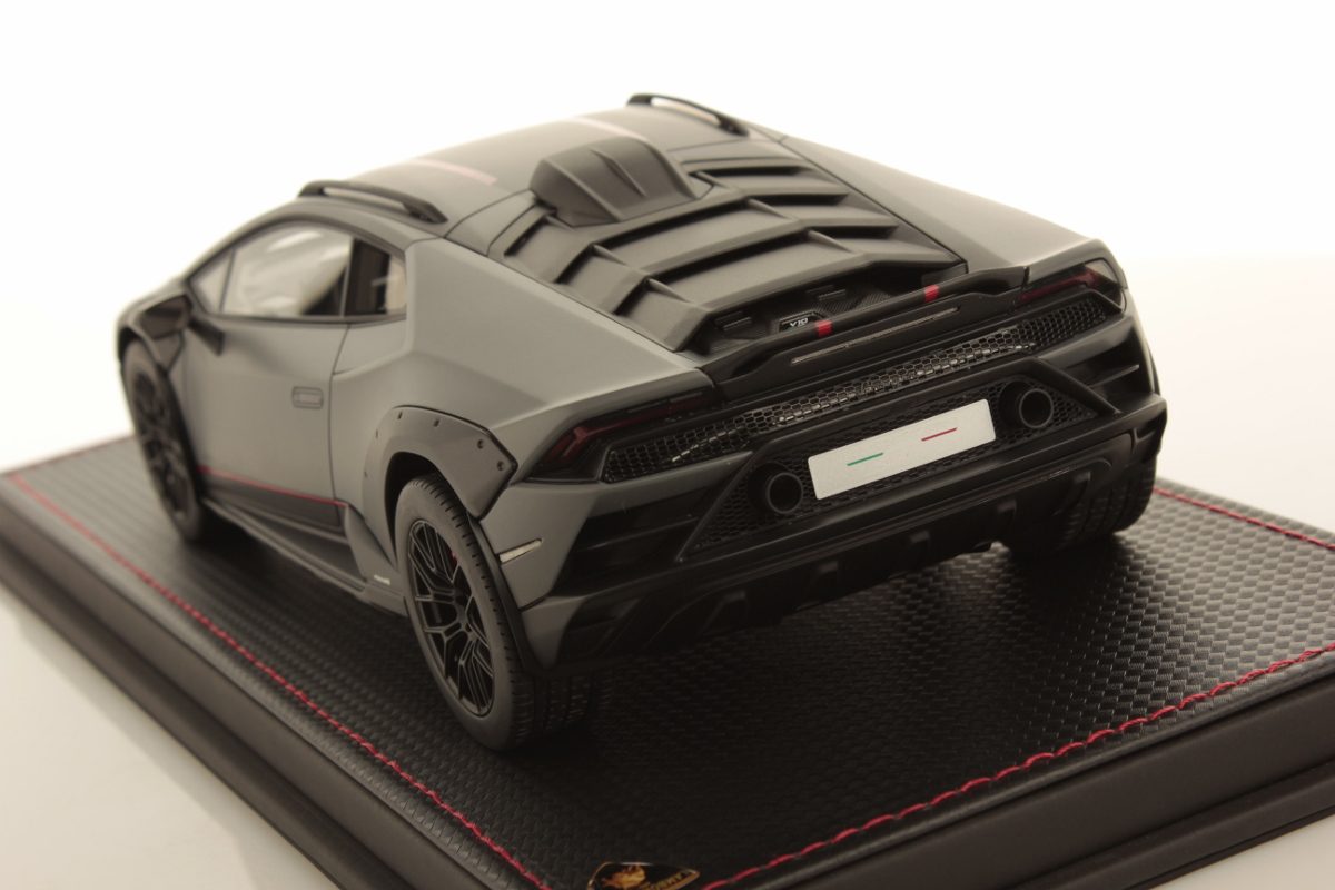 MR Collection Model - LAMBORGHINI HURACÀN STERRATO 1:18