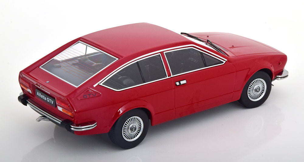 KK-Scale 1:18 - Alfa Romeo Alfetta 2000 GTV 1976 Rood