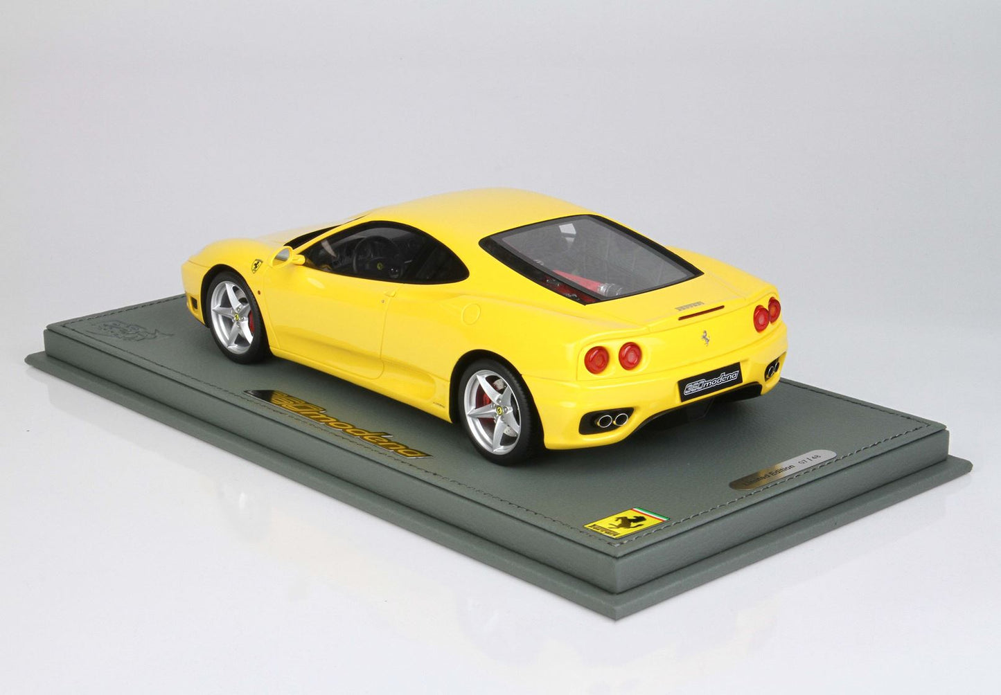 BBR Model 1:18 - Ferrari 360 Modena - Manual Gear Transmission Modena Yellow