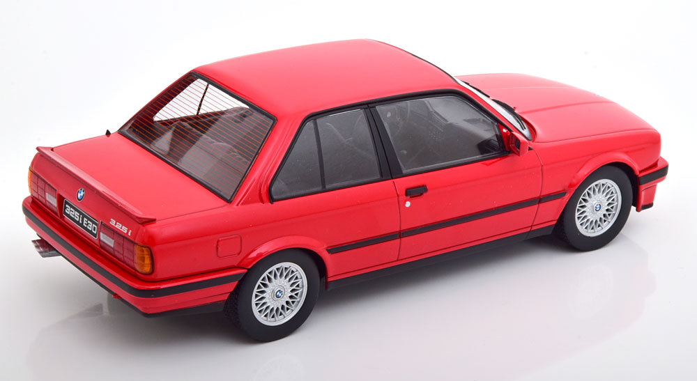 KK-Scale 1:18 - BMW 325i E30 M-Paket 1 1987 Rood