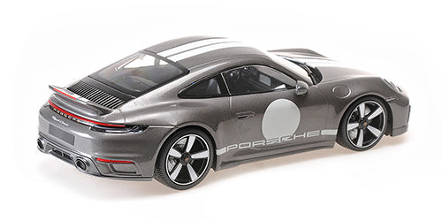 Minichamps 1:18 - PORSCHE 911 (992) SPORT CLASSIC 2022 GREY METALLIC W/STRIPE