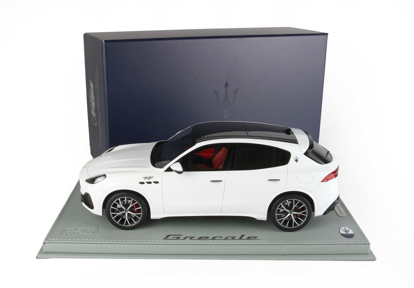 BBR Model 1:18 - Maserati Grecale Trofeo White