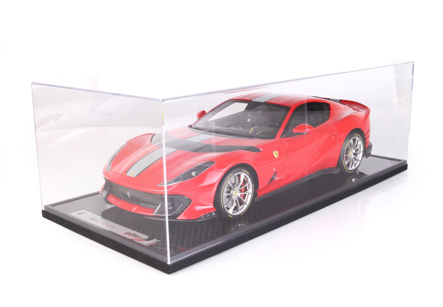 BBR Model 1:12 -Ferrari 812 Competizione Silver Stripe Rosso Corsa 322