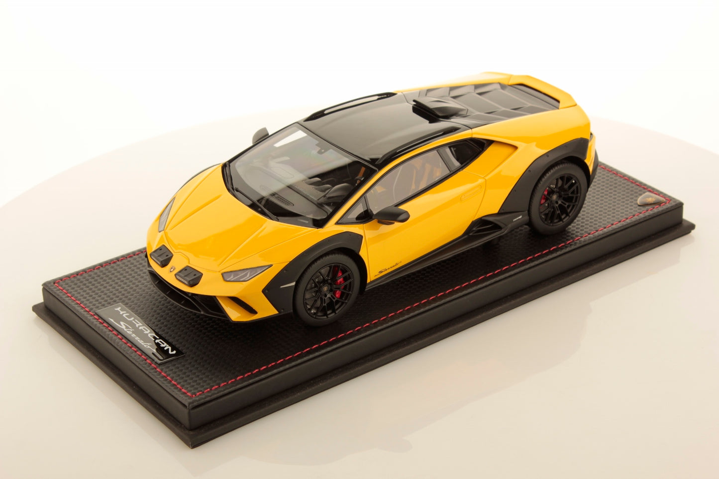 MR Collection Model - LAMBORGHINI HURACÀN STERRATO 1:18
