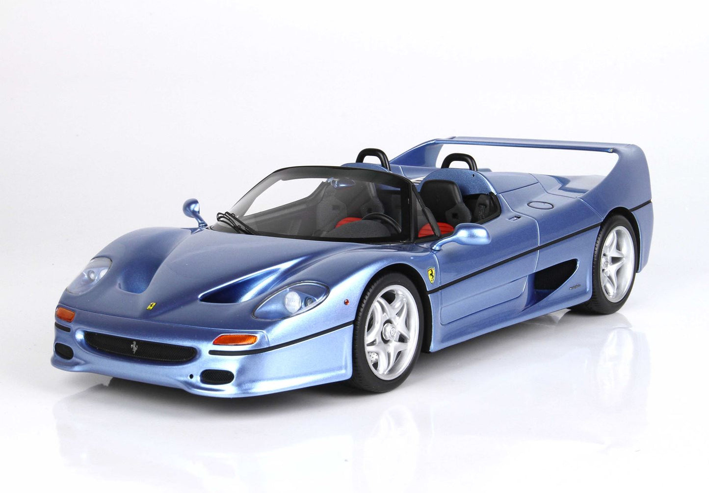 BBR Model 1:18 - Ferrari F50 Coupe 1995 Spider Version California Light Blue Metallic