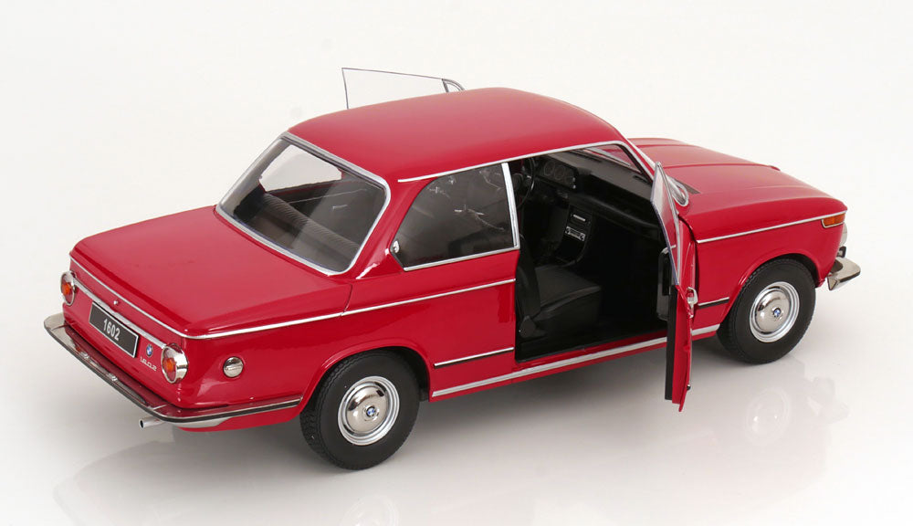 KK-Scale 1:12 - BMW 1602 1.Serie 1971 Rood