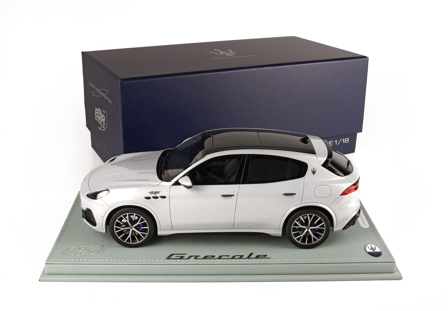 BBR Model 1:18 - Maserati Grecale Trofeo 2022 Greyish Blue
