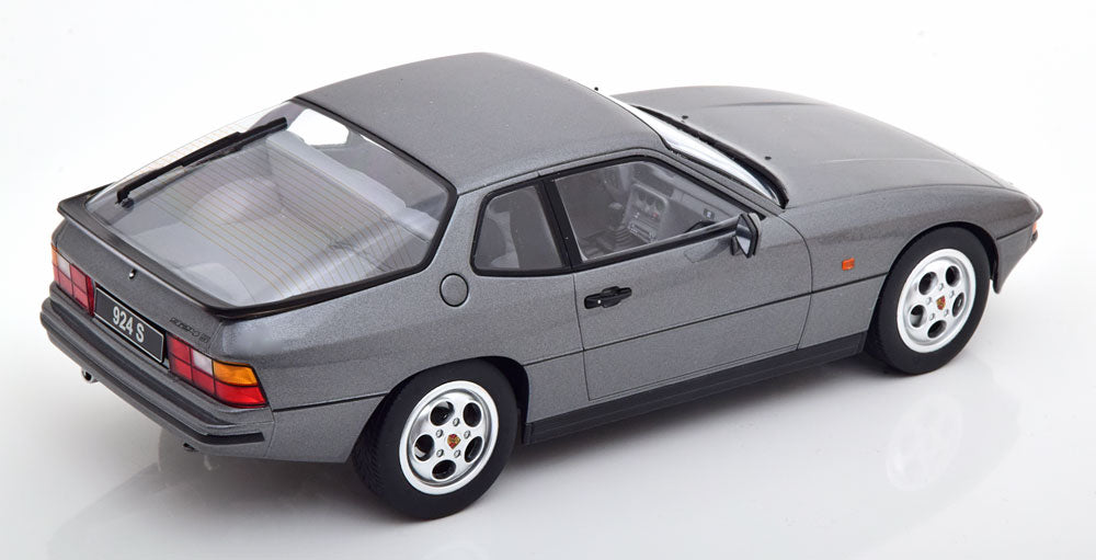 KK-Scale 1:18 - Porsche 924 S 1986 Grijs Metallic