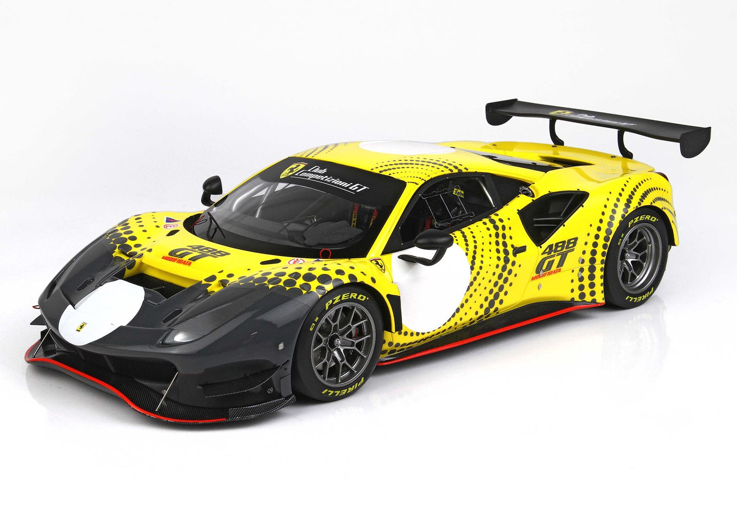 BBR Model 1:18 - Ferrari 488 Modificata