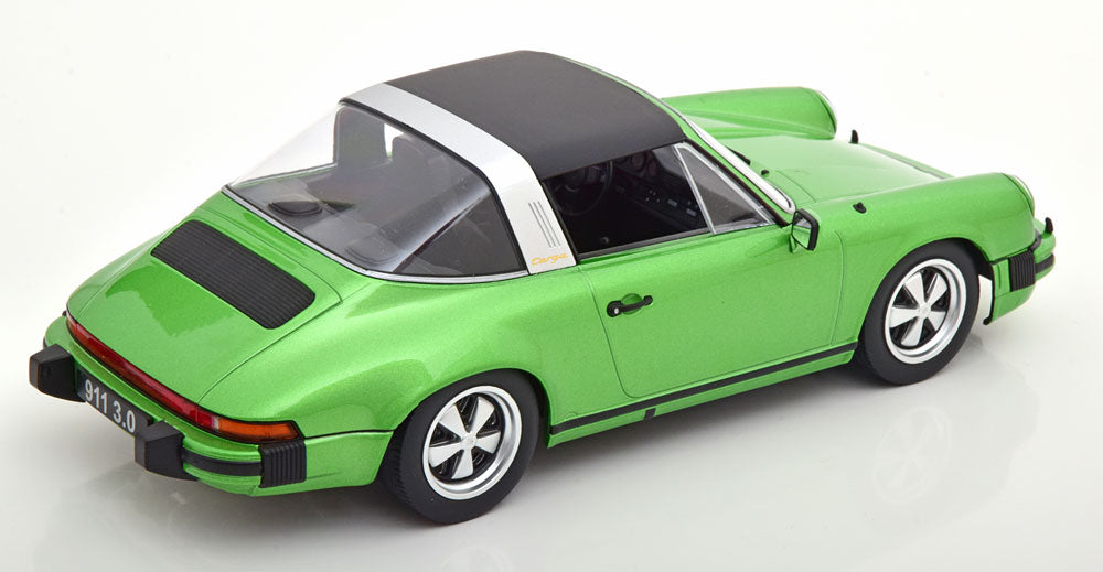 KK-Scale 1:18 - Porsche 911 Carrera 3.0 Targa 1977 Groen Metallic