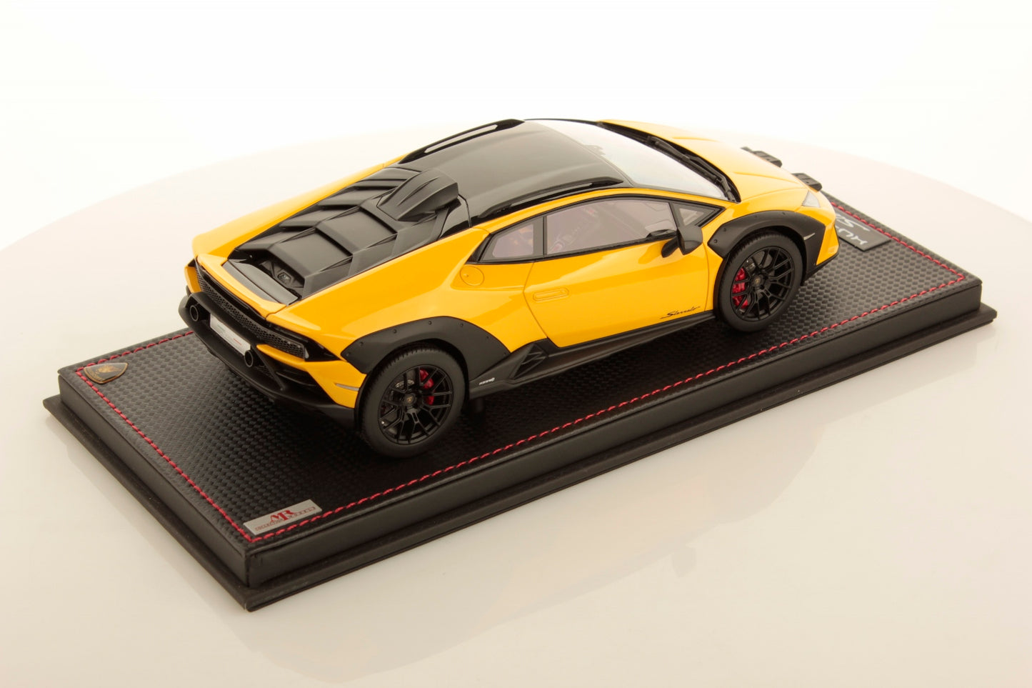 MR Collection Model - LAMBORGHINI HURACÀN STERRATO 1:18