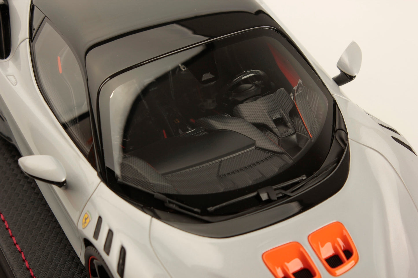 MR Collectiom Model - FERRARI SF90 XX STRADALE 1:18