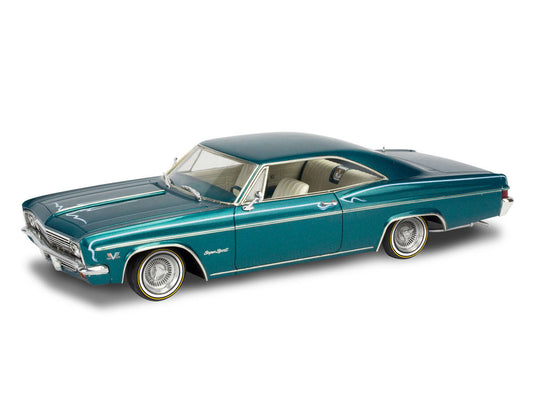 Revell 1:24 - 1966 Chevy Impala SS