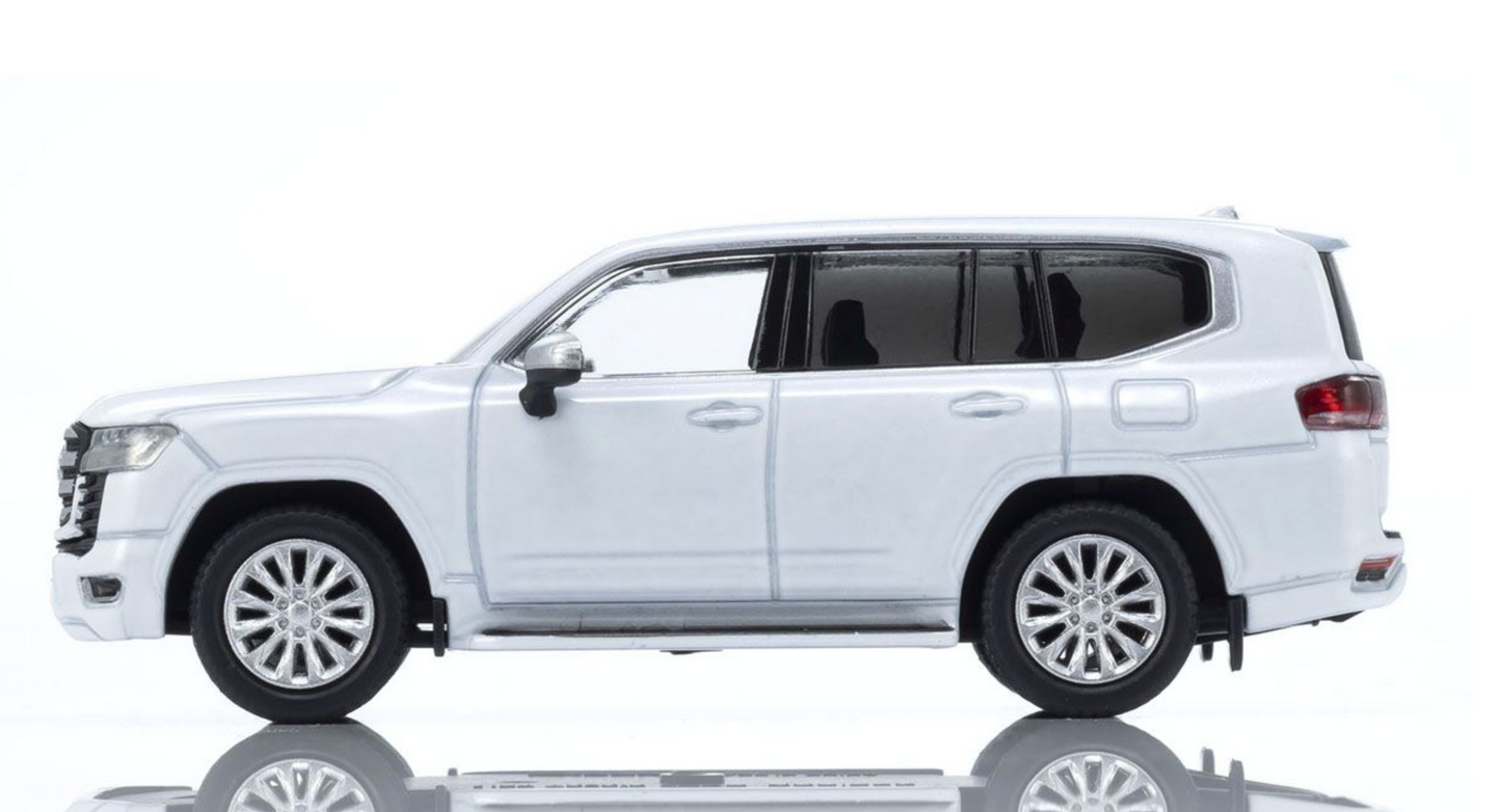 Kyosho 1:64   No.14 TOYOTA LAND CRUISER WHITE