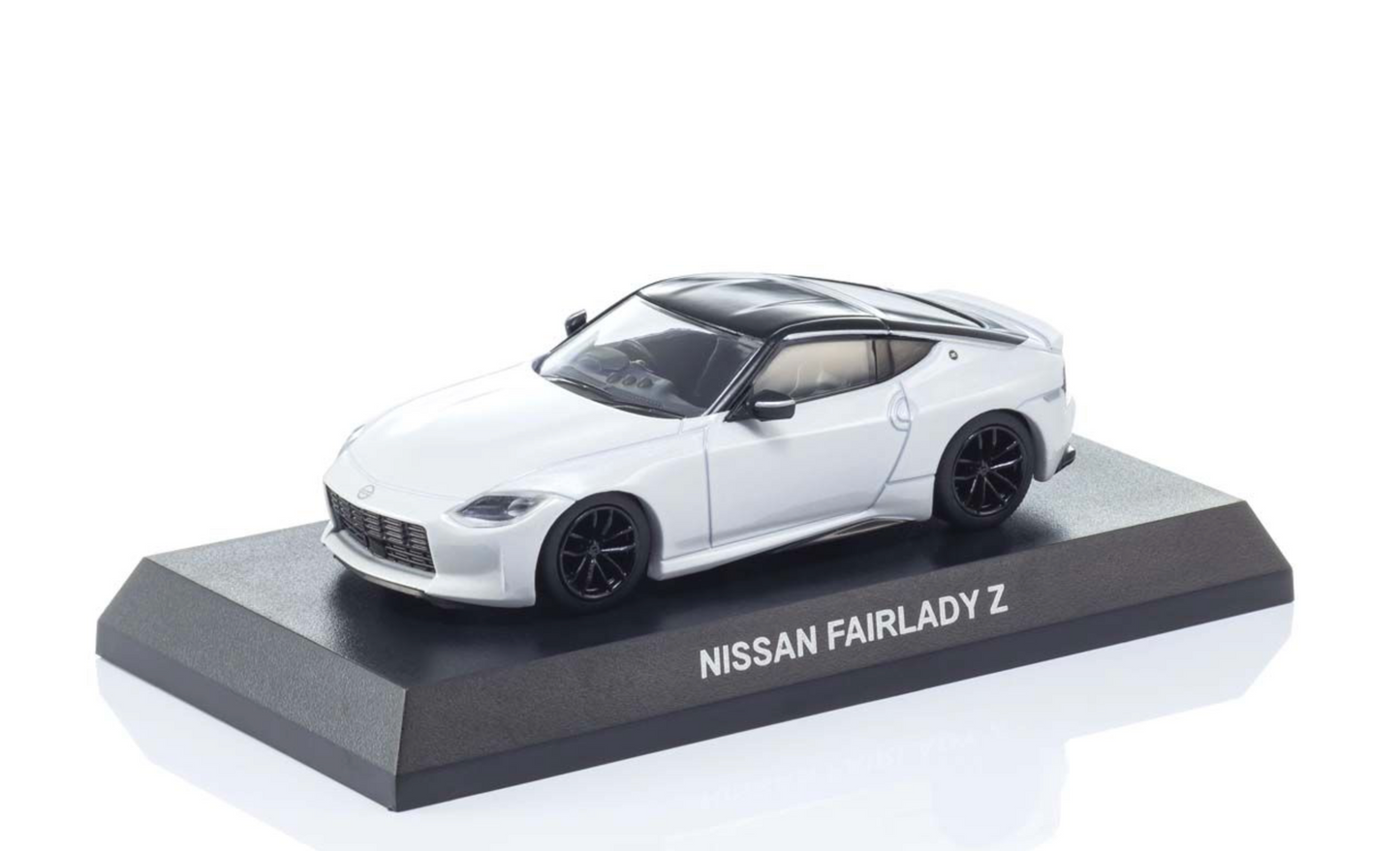 Kyosho 1:64  No.13 NISSAN FAIRLADY Z PRISM WHITE