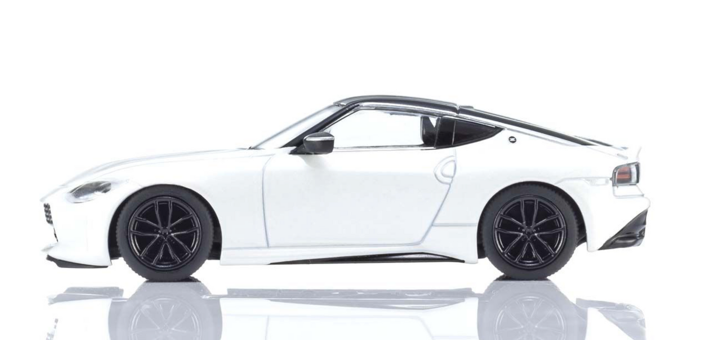 Kyosho 1:64  No.13 NISSAN FAIRLADY Z PRISM WHITE