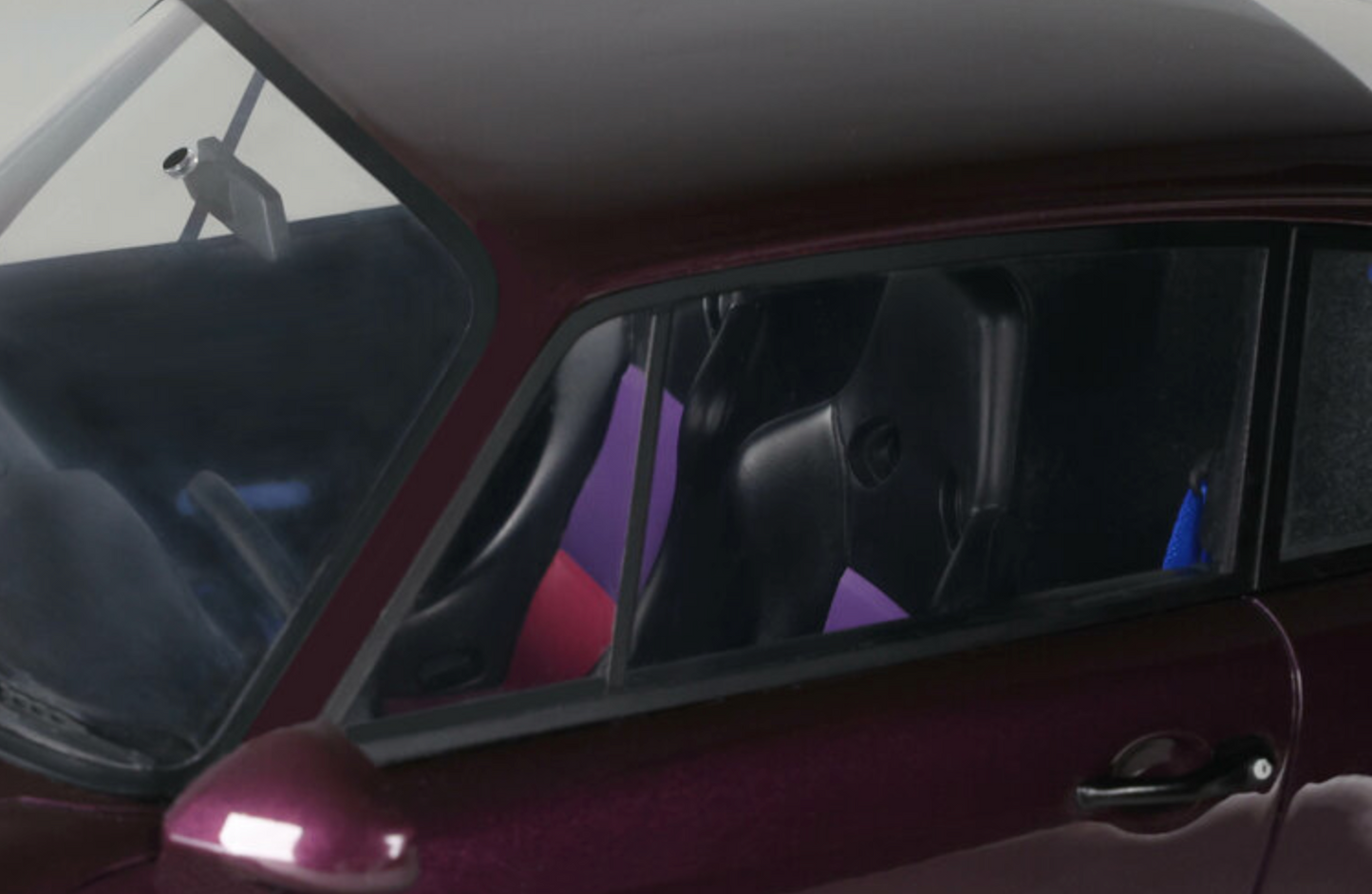 GT-Spirit 1:12 Porsche 911 (964) Turbo S Purple 1992