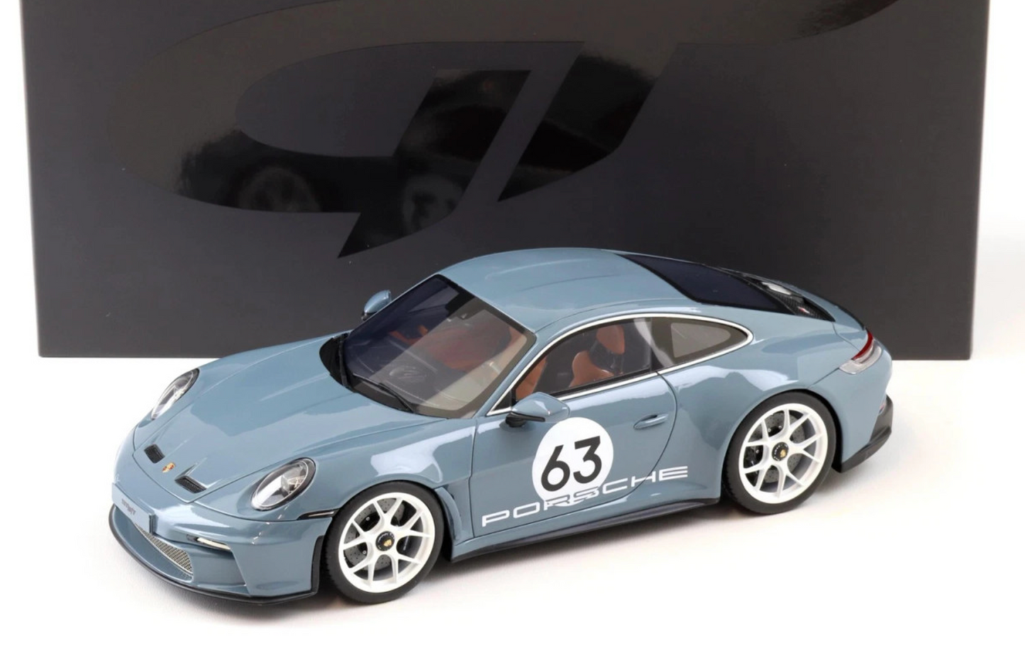 GT-Spirit 1:18 Porsche 911 992 GT3 Touring S/T (Blue)