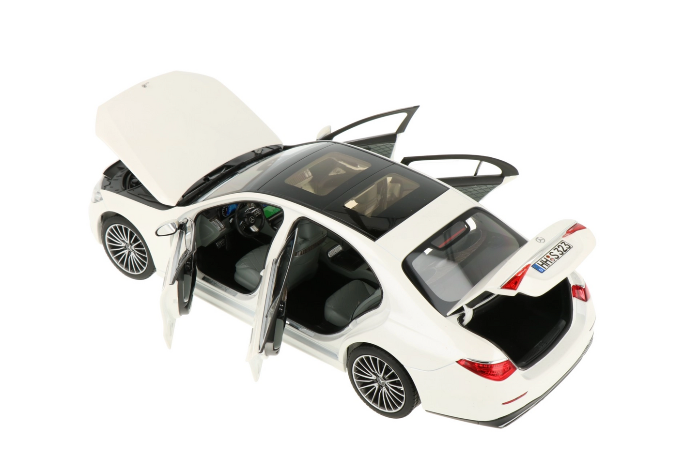 Norev 1:18 BMercedes-Benz S-Class AMG-Line (W223) White Metallic