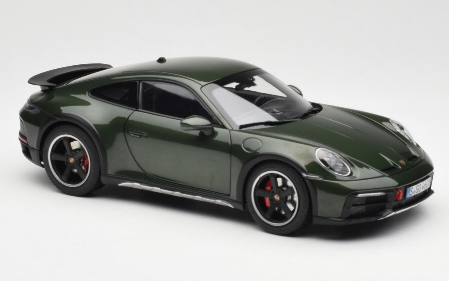Norev 1:18 PORSCHE 911 992 DAKAR OAK GREEN METALLIC