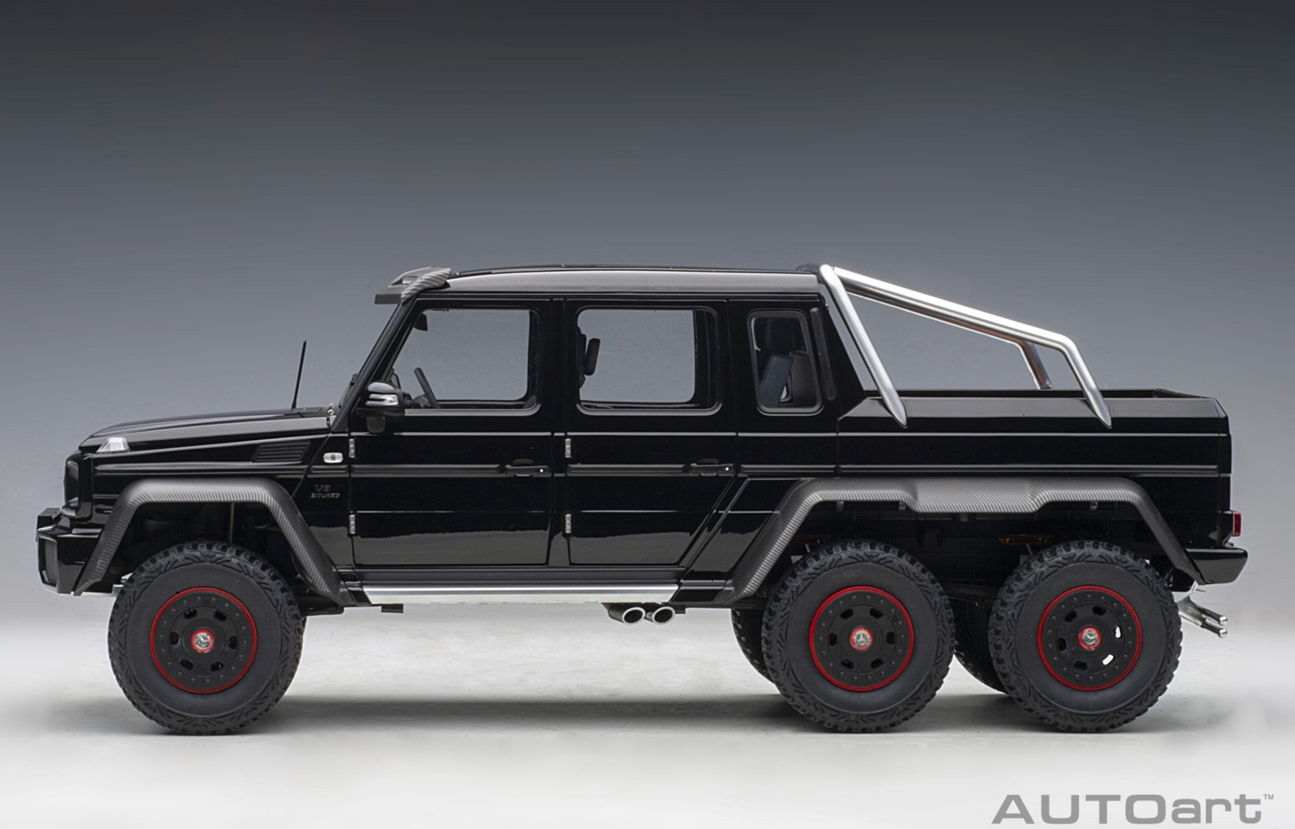 AutoArt 1:18 Mercedes-Benz G63 AMG 6×6 (Black)