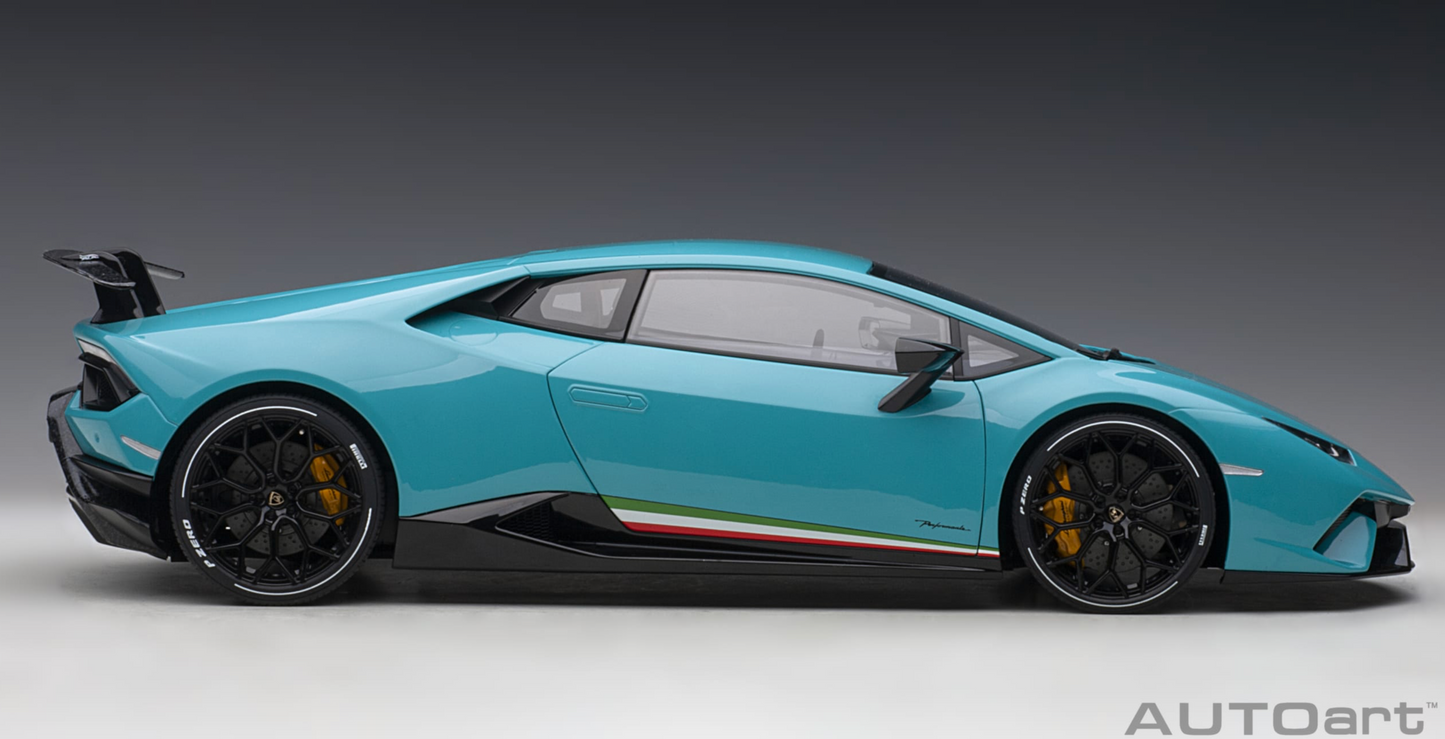 AutoArt 1:12 Lamborghini Huracán Performante (Blu Glauco)