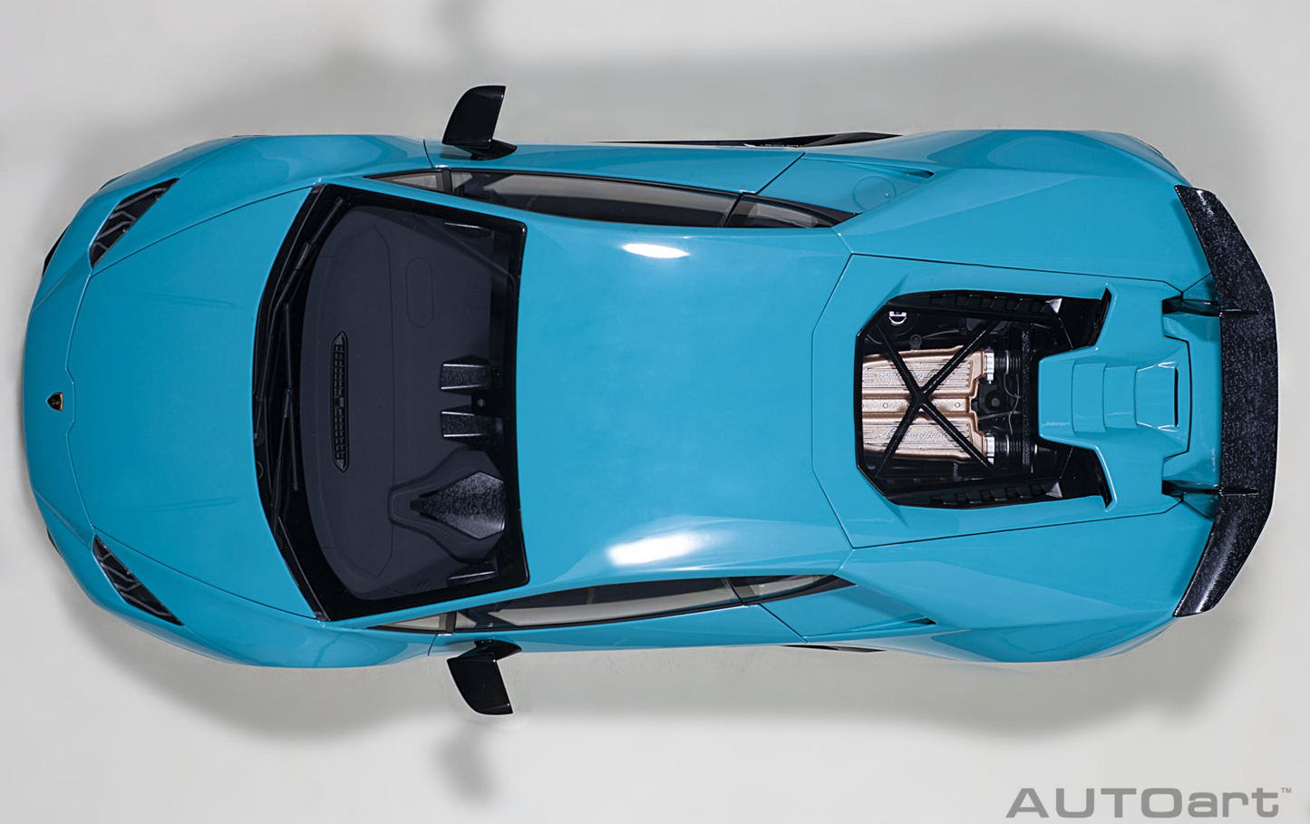 AutoArt 1:12 Lamborghini Huracán Performante (Blu Glauco)
