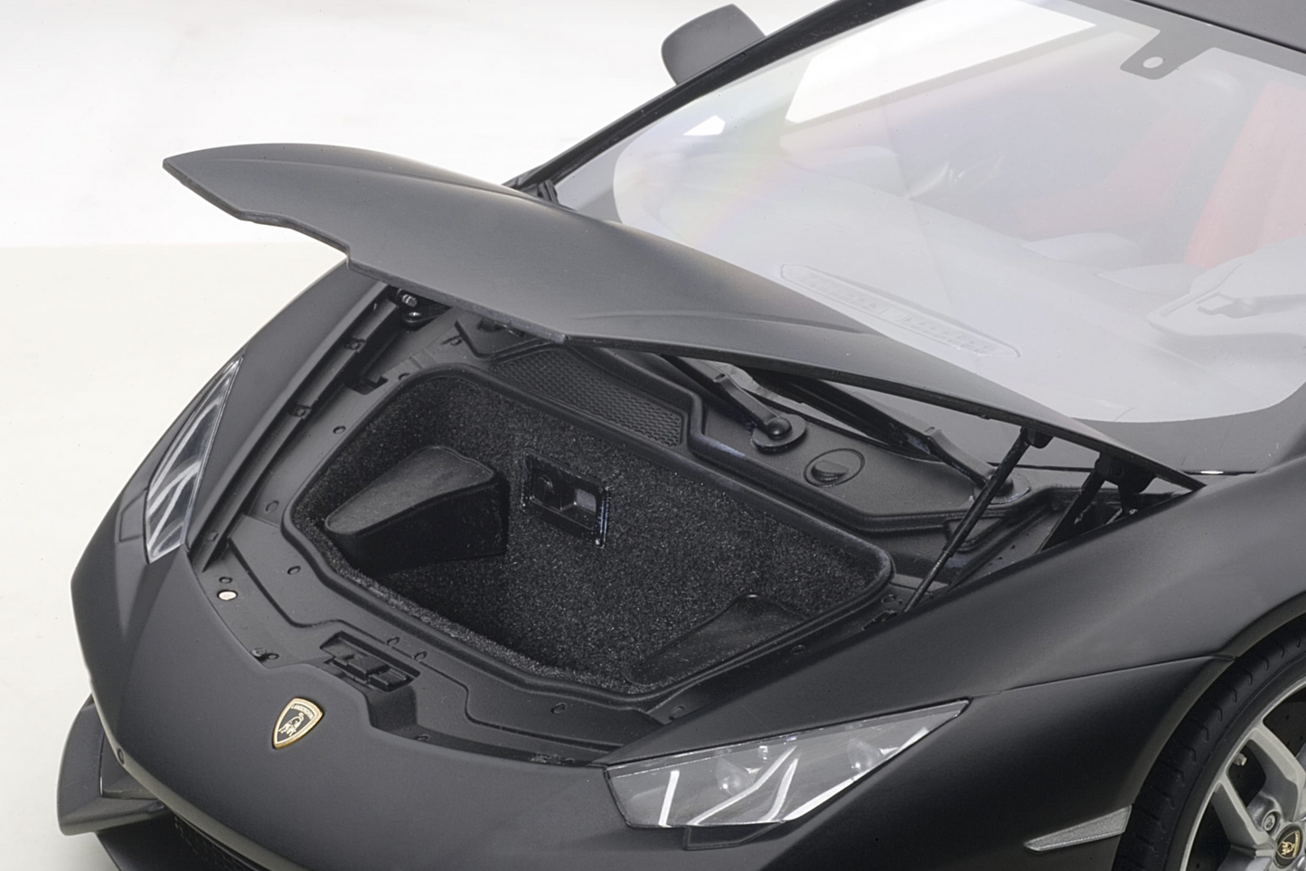 AutoArt 1:12 Lamborghini Huracán LP610-4 (Nero Nemesis)