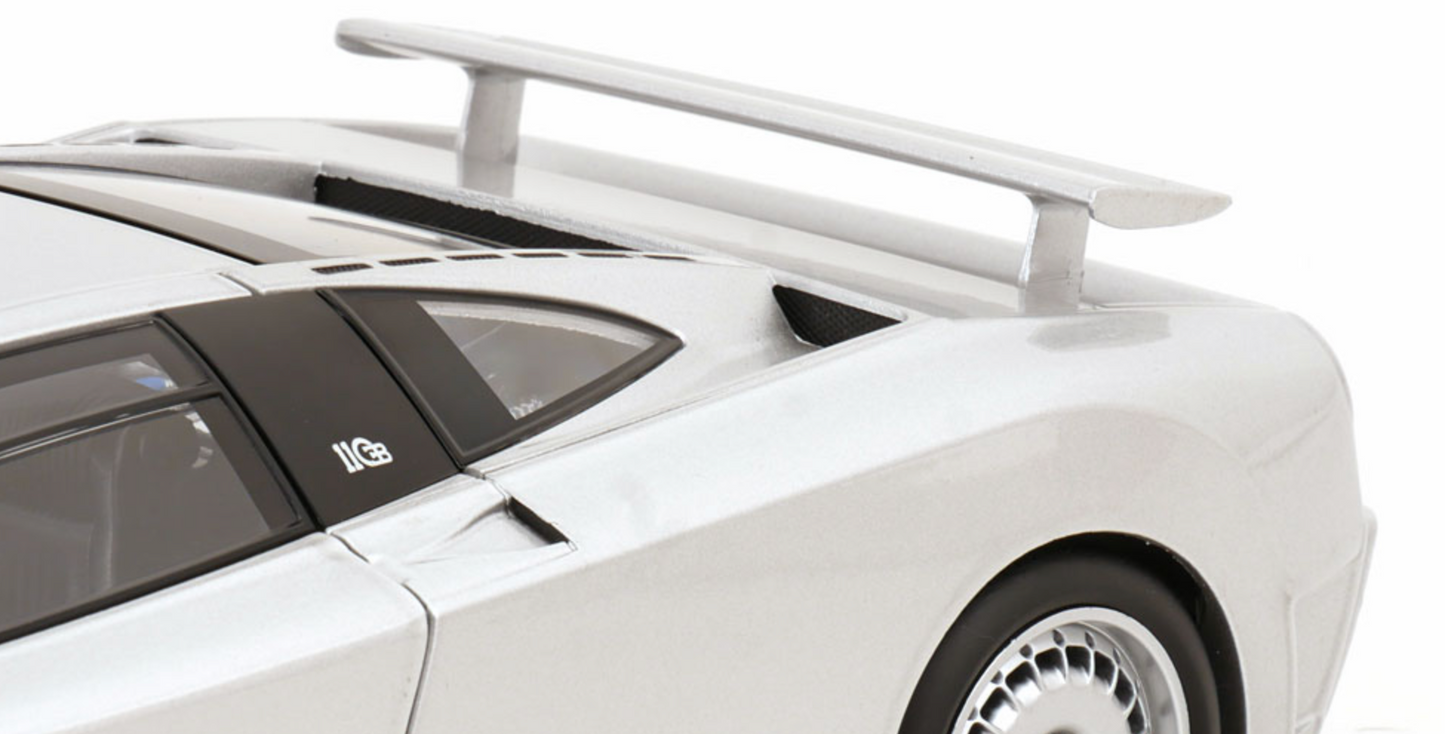 KK-Scale 1:12 Bugatti EB110 1991 Silver