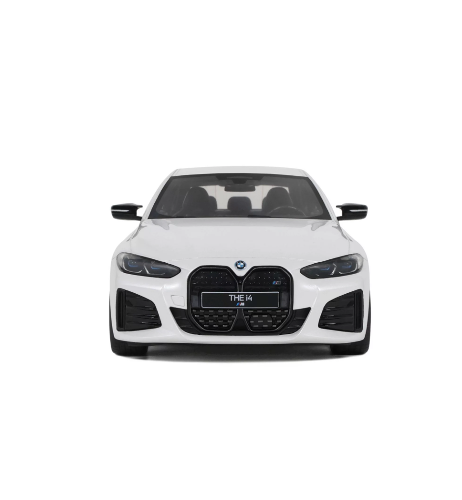 Ottomobile 1:18  BMW i4 M50 Mineral White Metallic C6A 2021
