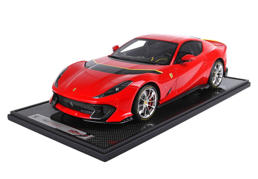 BBR Model 1:12 - Ferrari 812 Competizione Yellow Details Rosso Corsa 322