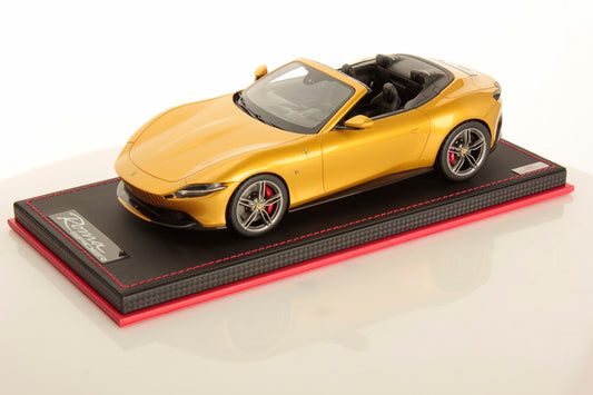 MR Collectiom Model - FERRARI ROMA SPIDER 1:18