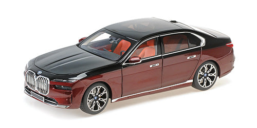 Minichamps 1:18 - BMW i7  2022 BLACK METALLIC/RED METALLIC