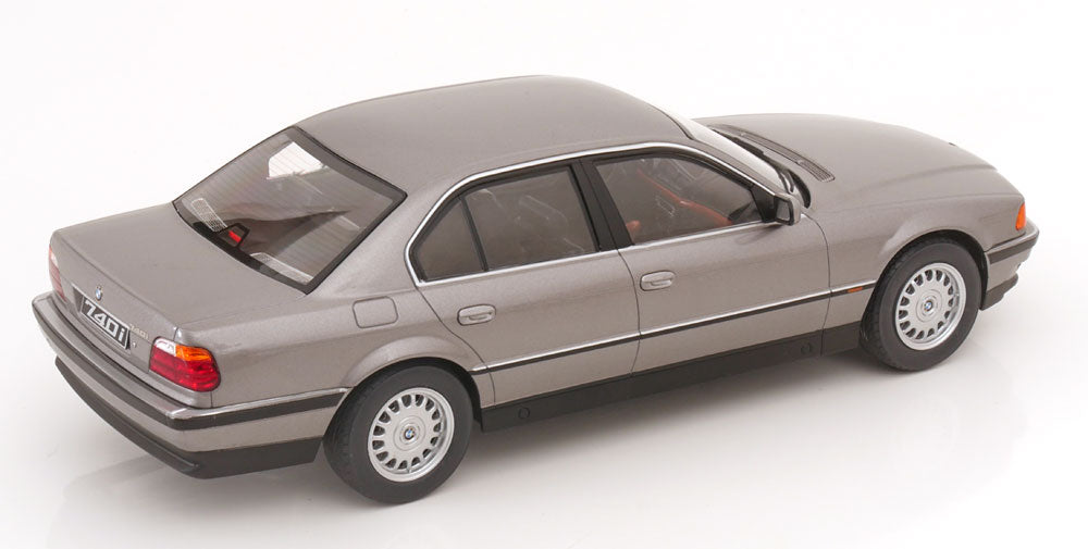 KK-Scale 1:18 - BMW 740i E38 1.Serie 1994