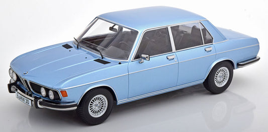 KK-Scale 1:18 - BMW T3.0S E3 2. Series 1971 Limited Edition 1250 pcs. Lichtblauw Metallic