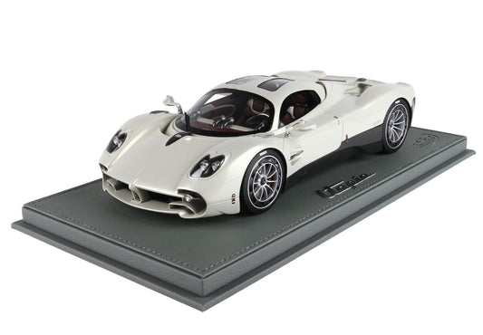 BBR Model 1:18 - Pagani Utopia Grey Rinascimento - OPT Carbon Fiber