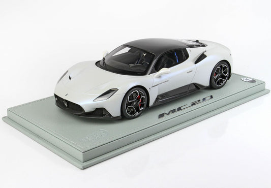 BBR Model 1:18 - Maserati MC20 Bianco Audace/Carbon Roof