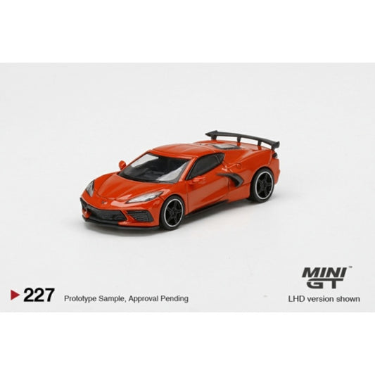 MiniGT - 1/64 CHEVROLET CORVETTE STINGRAY 2020 SEBRING ORANGE TINTCOAT (LHD)