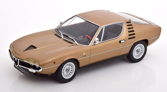 KK-Scale 1:18 - Alfa Romeo Montreal 1970 Goud Metallic